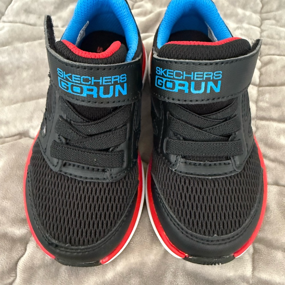 New! Never worn! Skechers Kids' Black and Blue Go Run Sneakers